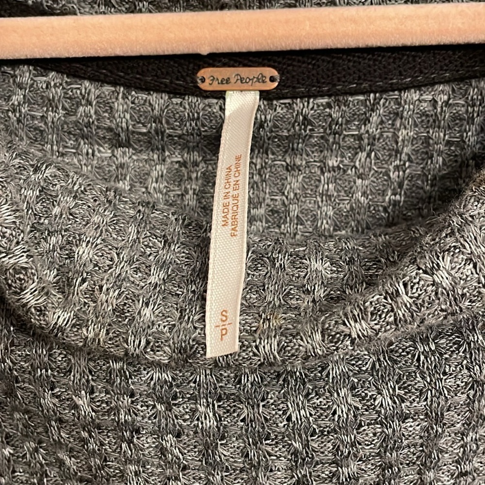 Free People Top - Picture 3 of 4